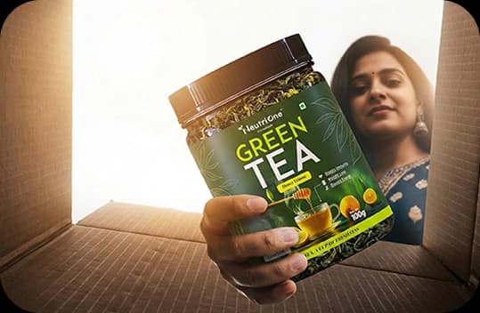 Green tea leaves